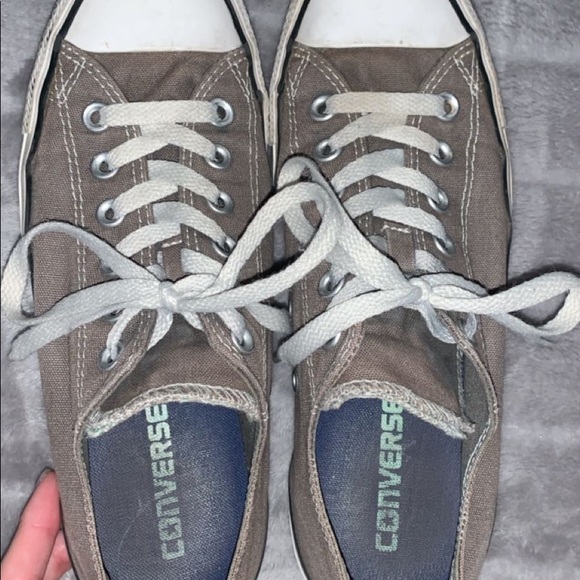Grey Converse - Picture 2 of 3